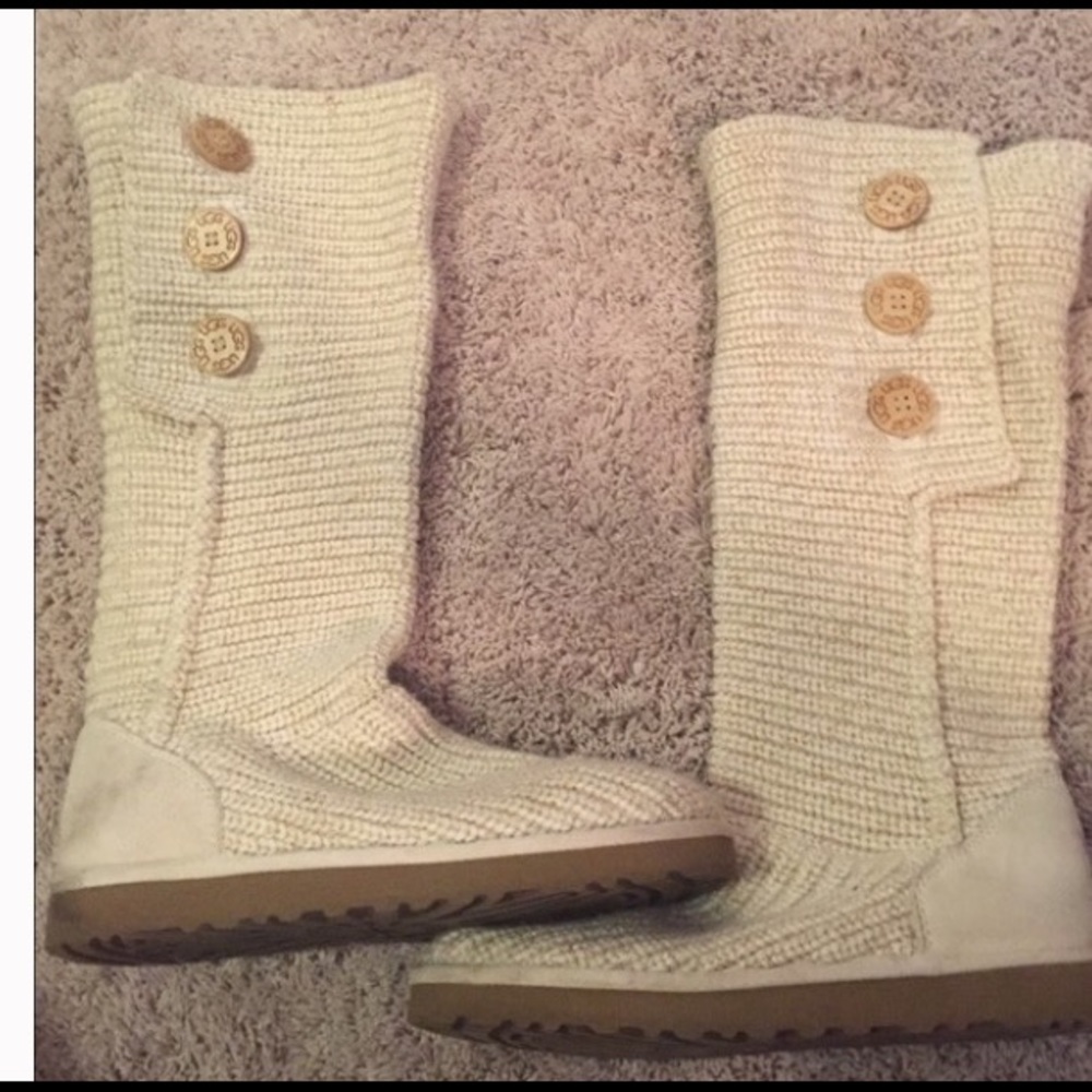 UGG classic cardy cream 7.5