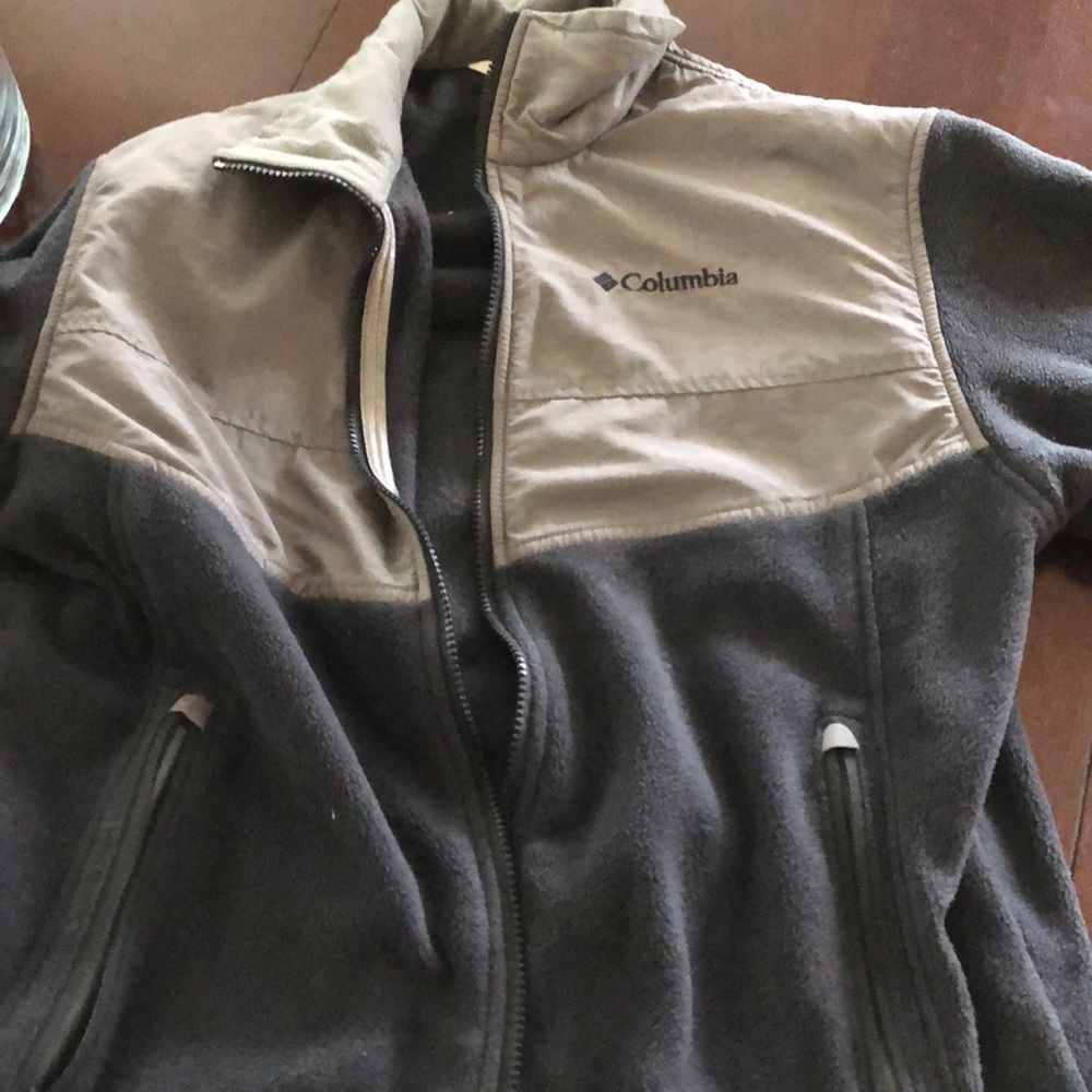 Columbia Men’s 3-1 ski jacket size Medium