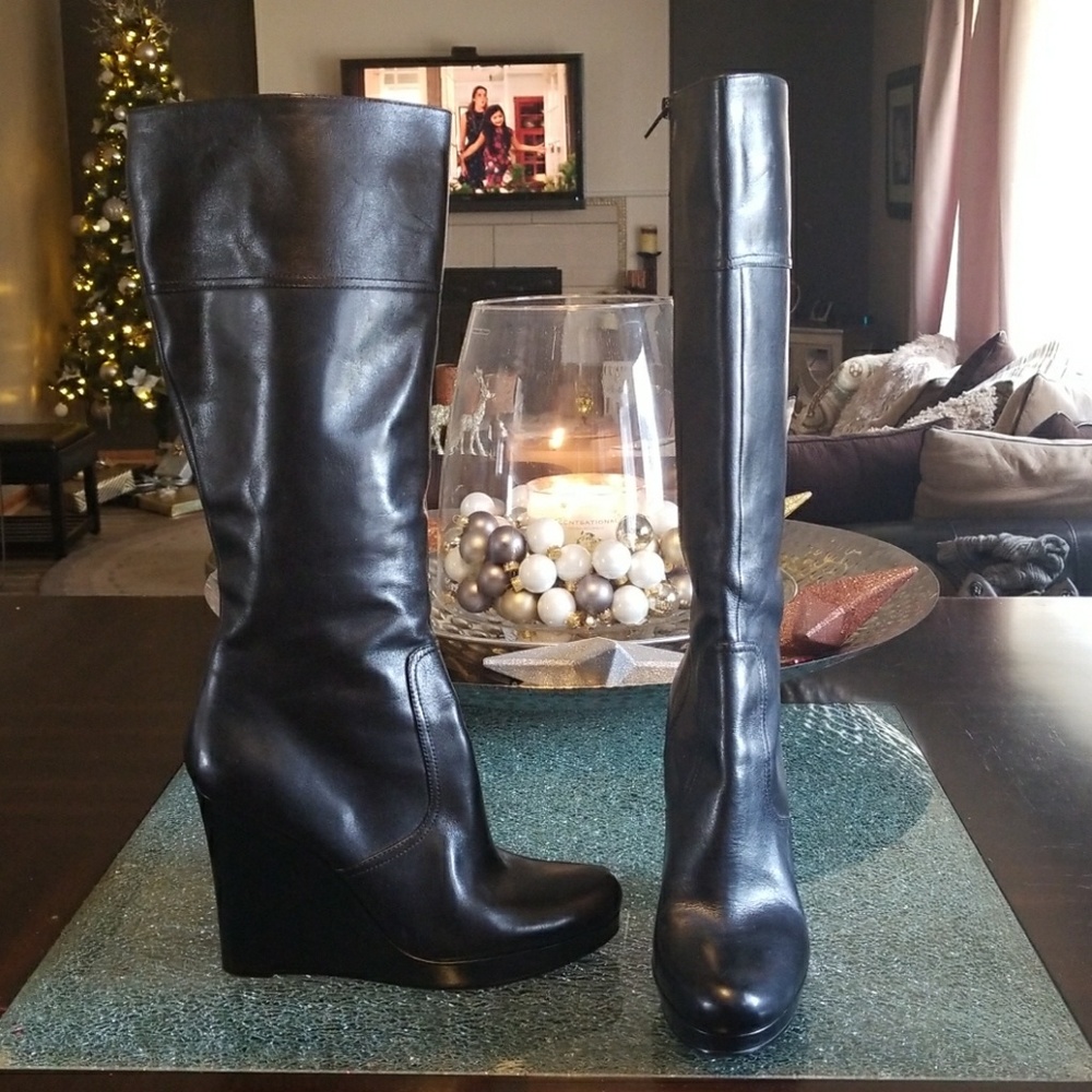 NineWest black wedge boots