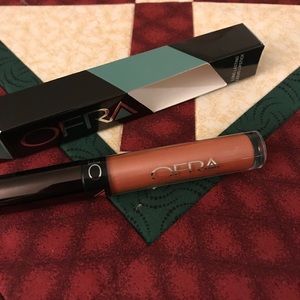 OFRA LIQUID LIPSTICK—Aruba