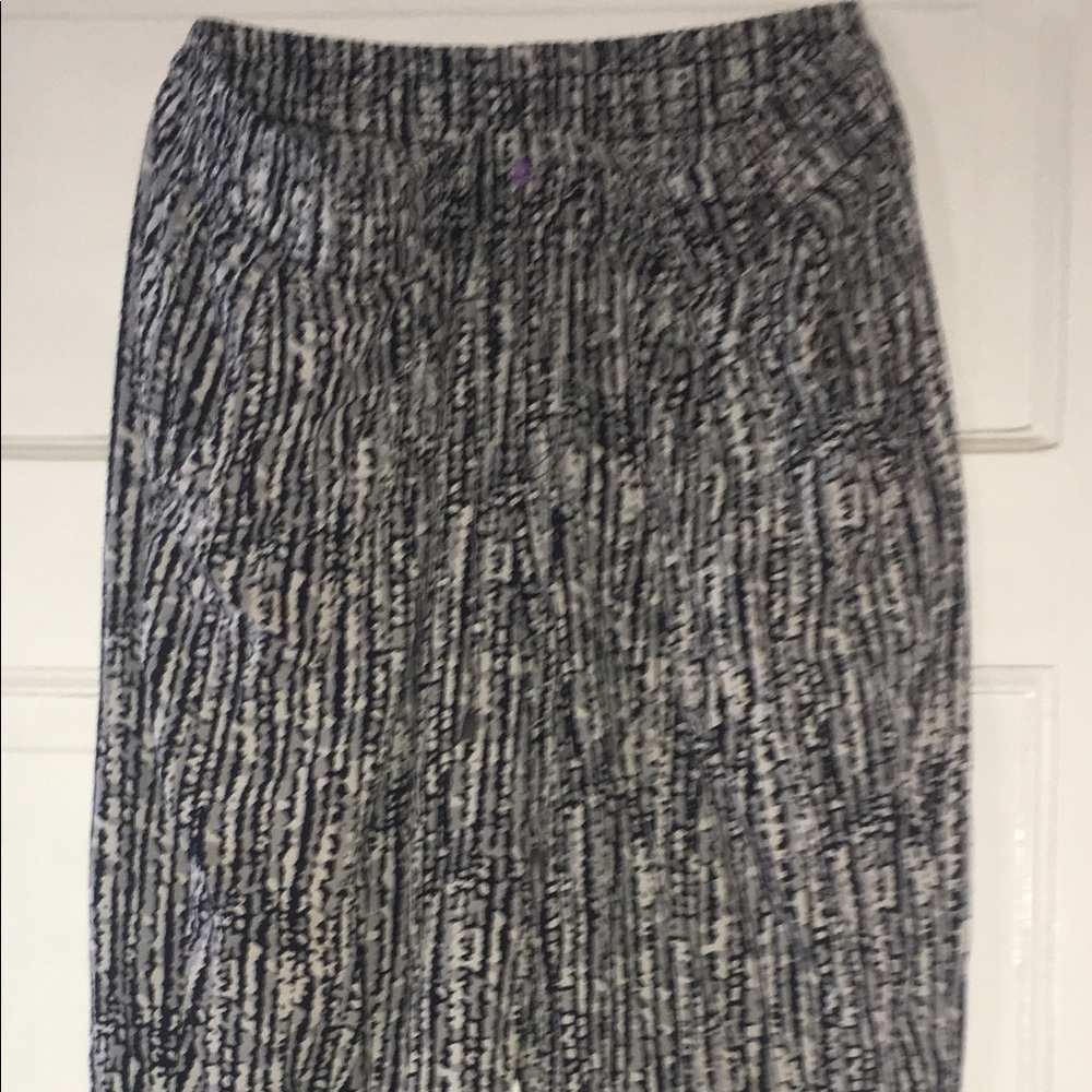 Black and white jogger silky joggers size 12/14