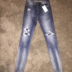 Women's jeans