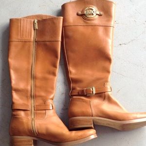 Michael kors boots