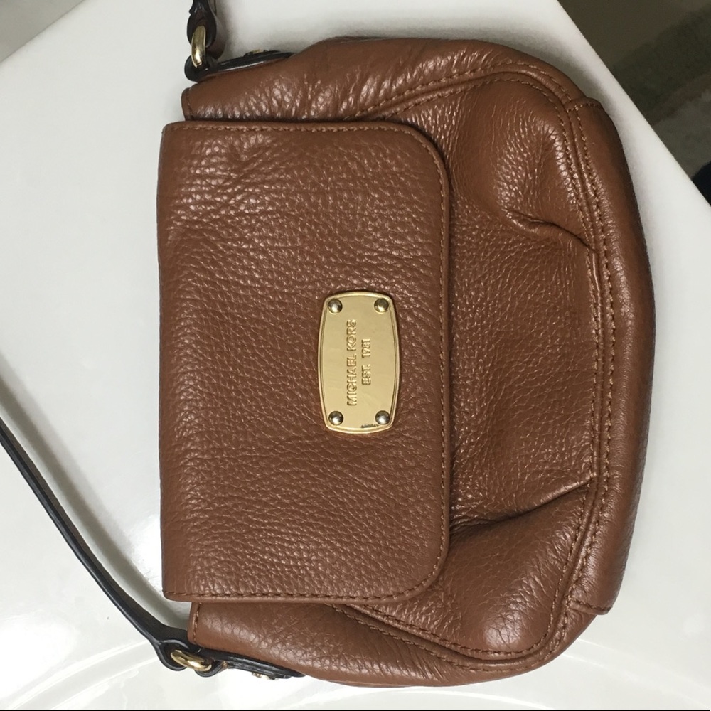 Michael Kors side purse