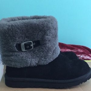 UGG Australia