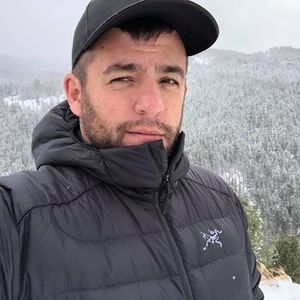 Meet your Posher, Jason