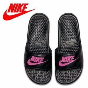 Nike Benassi Solarsoft pink/black athletic sandals