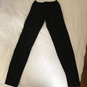 Warm, on trend, super comfy leggings!!