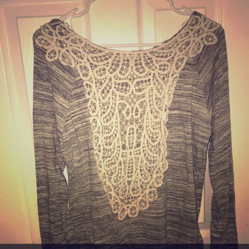 Long sleeve top