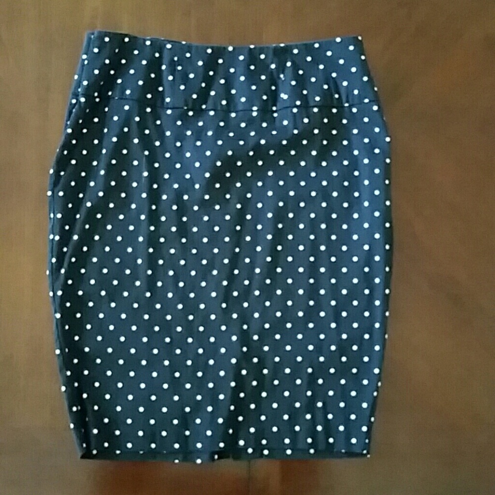 Pencil skirt