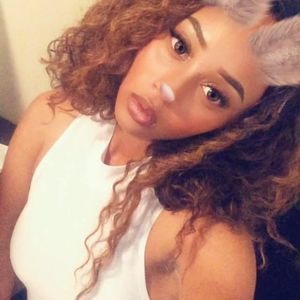 Meet your Posher, Jhonniesha