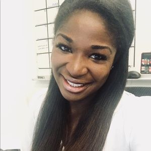 Meet your Posher, Joy