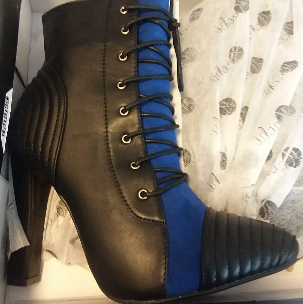💕Machi United Combat Quilted Pointed Toe Boots - Picture 3 of 4
