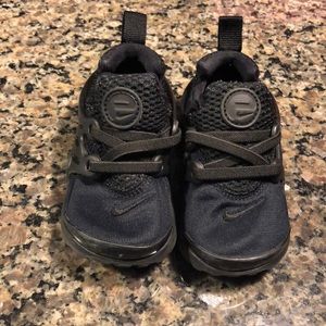 Toddler Nike prestos