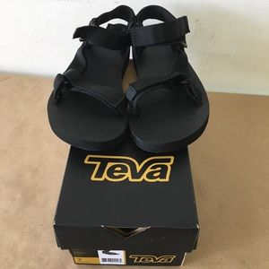 TEVA Women’s Size 7 Black Sandals Original NEW NIB