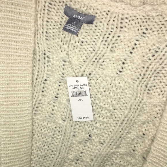 Gorgeous Aerie Sweater Cardigan! ❤️ NWT - Picture 2 of 4