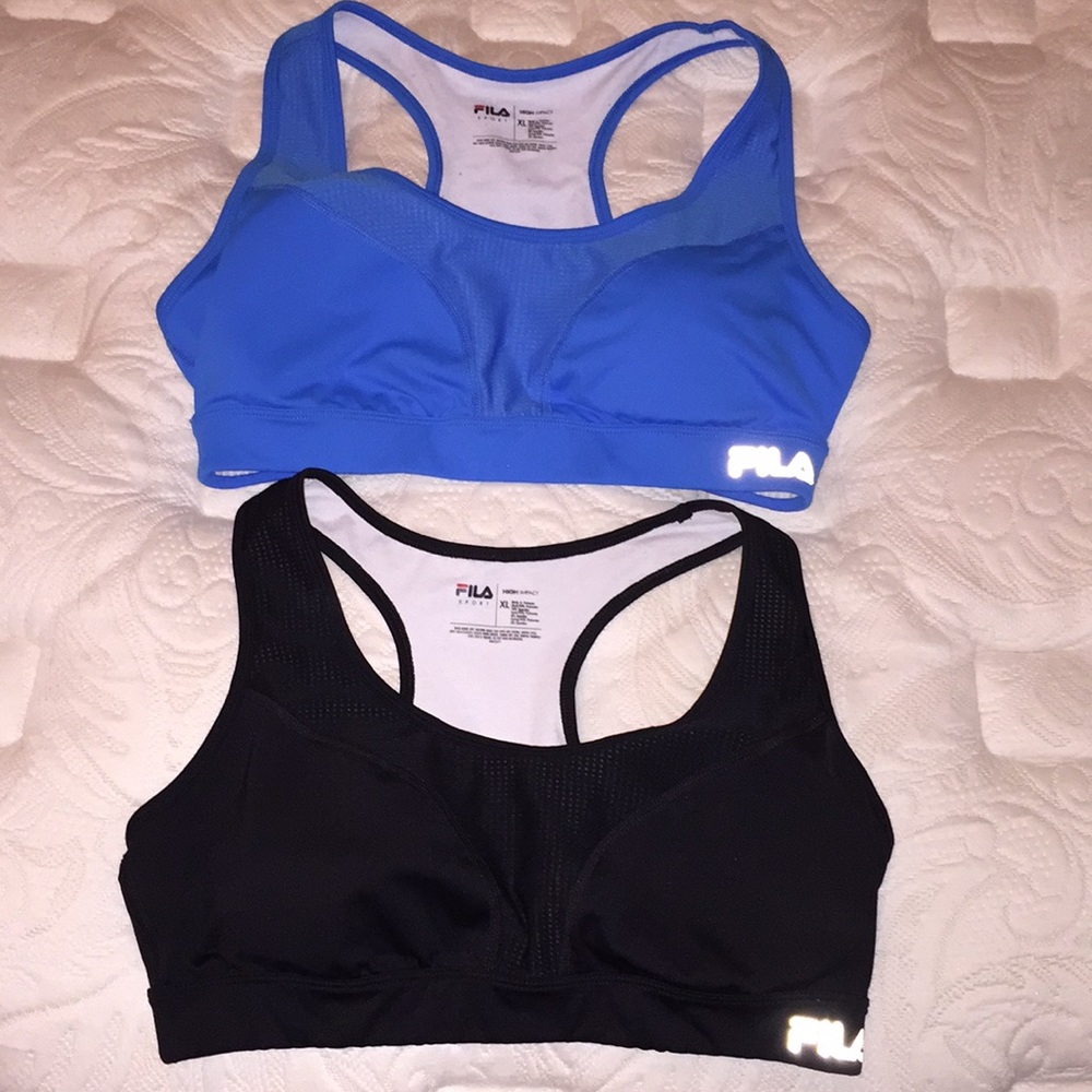 Women’s sport bras