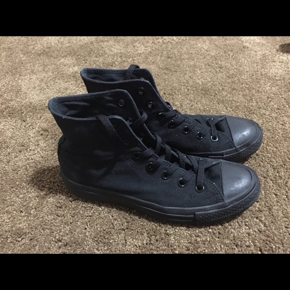 All black converse