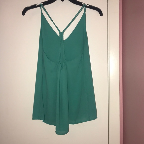 Top - Picture 2 of 2