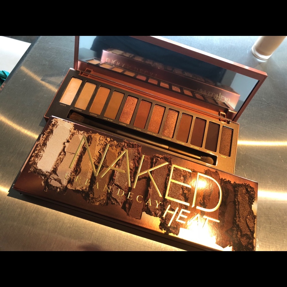 Naked Heat Palate w/brush