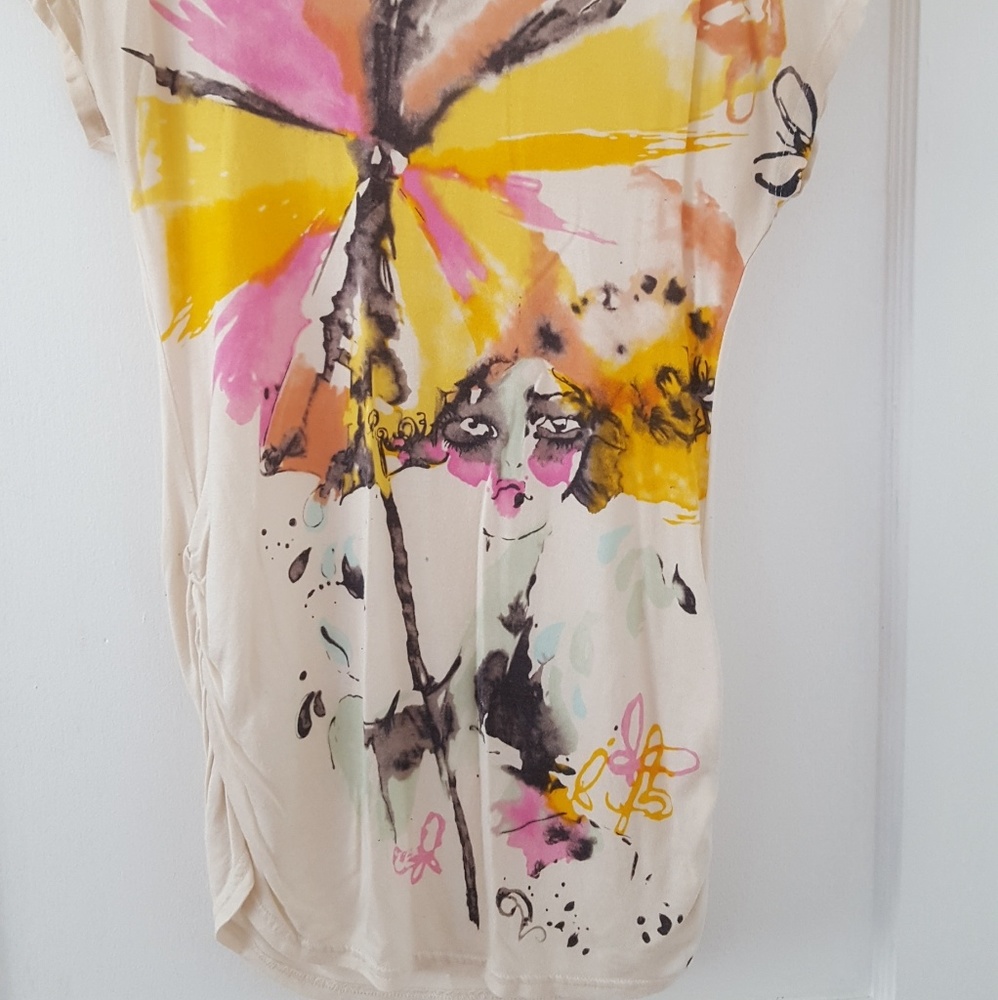 New York & co abstract t-shirt