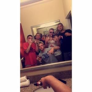 Meet your Posher, Corey