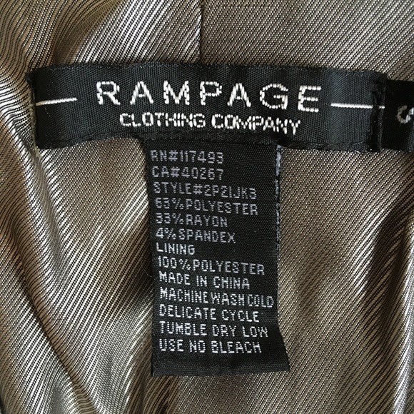Rampage Plaid Blazer - Picture 5 of 7