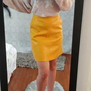 Zara -  Vegan leather Mustar skirt