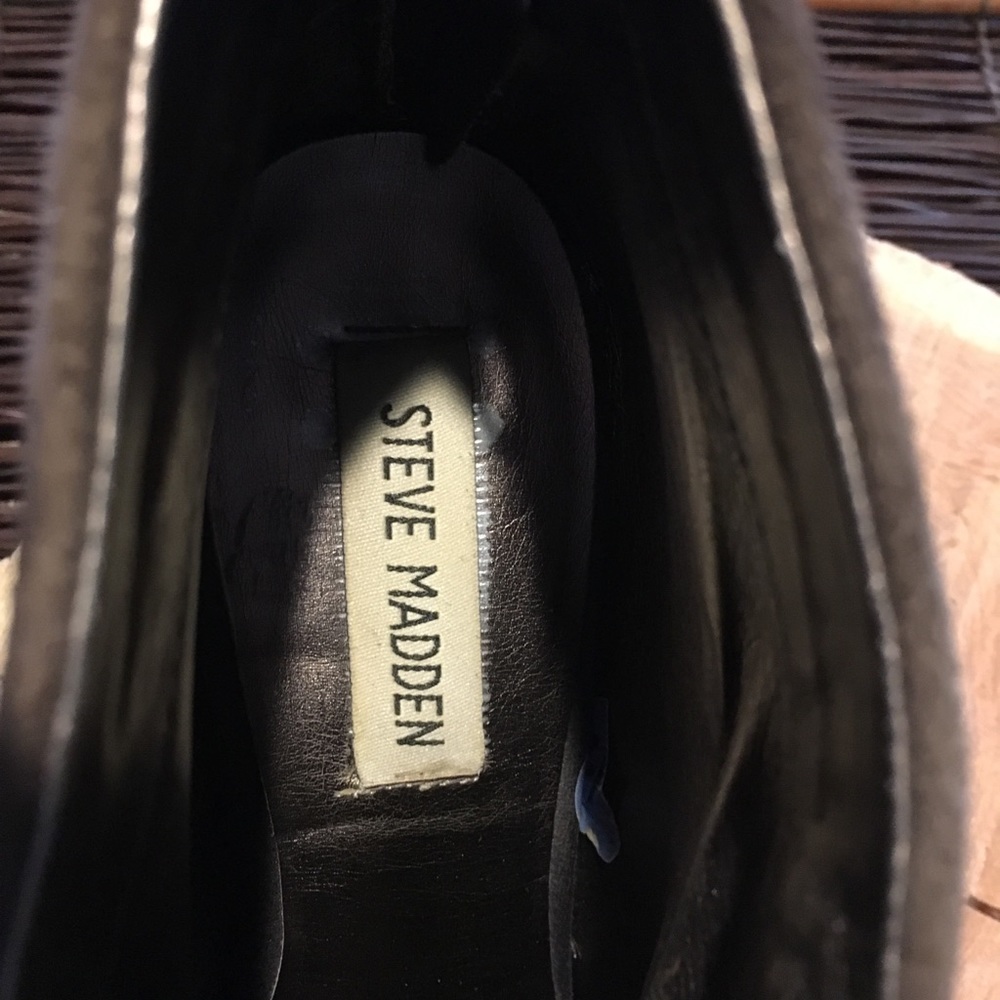 Steve Madden Open Toe Suede Statements ....... - image 2