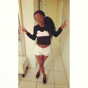 ‼️FINAL SALE‼️ Barbie cropped sweatshirt