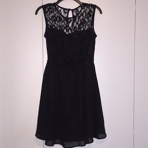 H&M lacey black dress