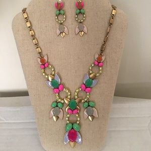 Stella and Dot Tropicana Necklace and Earring Set