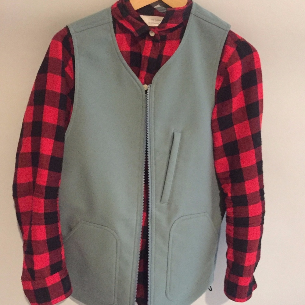 Filson Lewis Vest Men Med New with tags stone/blue