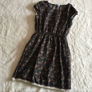 ✨🍓Strawberry print dress w/dots s/m