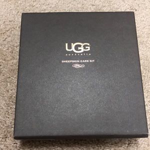Ugg sheepskin care kit