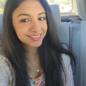 Meet your Posher, Monica