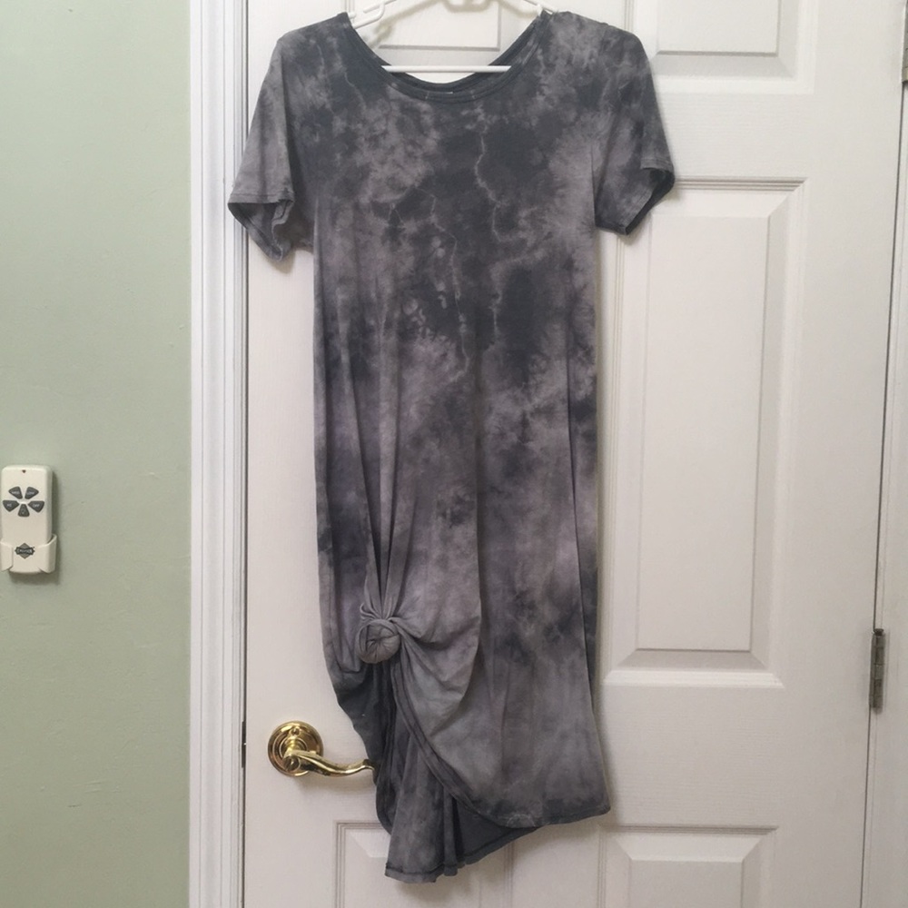 Tie-Dye/ Acid Wash LULAROE XXS Carly