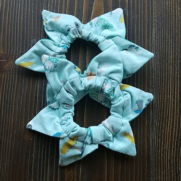 Jester Style stretchy cat collar small to medium - Picture 5 of 5