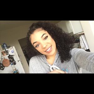 Meet your Posher, Shauna