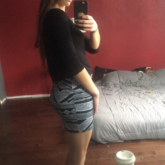 CLOSET CLOSING - Picture 4 of 4