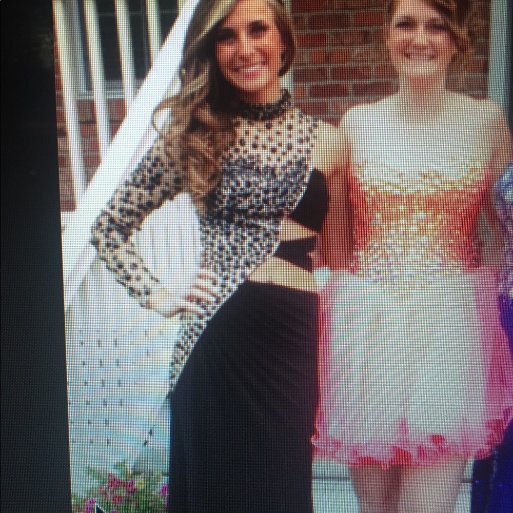 Black Sherri Hill Prom Dress