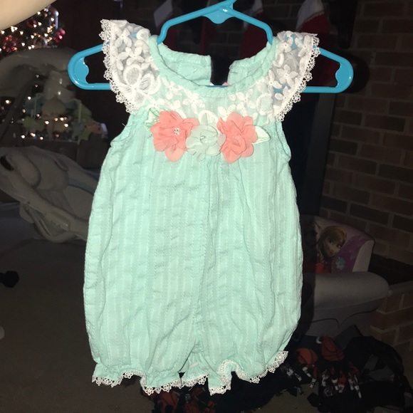 One piece romper/dress - Picture 1 of 1