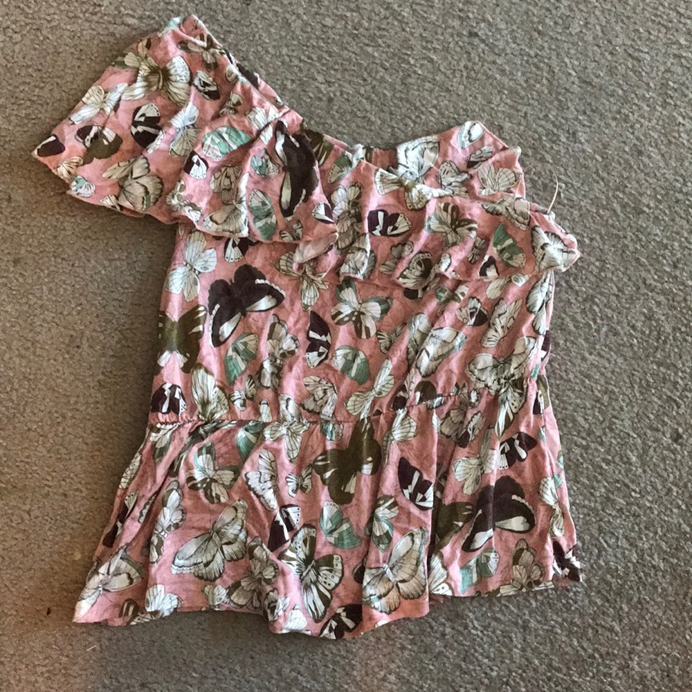 Off the shoulder shirt