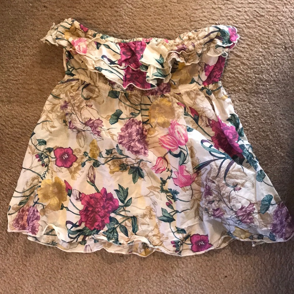 Strapless flower top