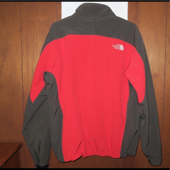 North Face Jacket (Light weight, Very Warm) - Picture 2 of 3