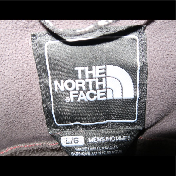 North Face Jacket (Light weight, Very Warm) - Picture 3 of 3