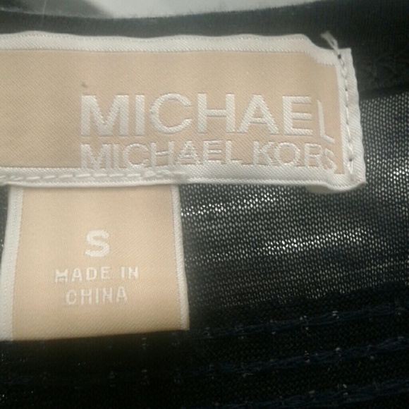 Top - Picture 3 of 3