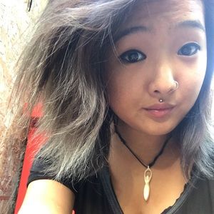 Meet your Posher, Ari