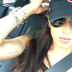 Meet your Posher, Joyce