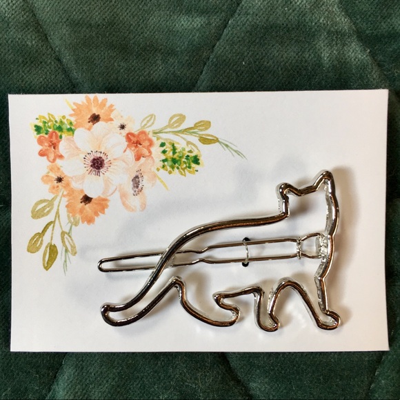Silver Hollow Cat Hair Clip / Barrette - Picture 5 of 5